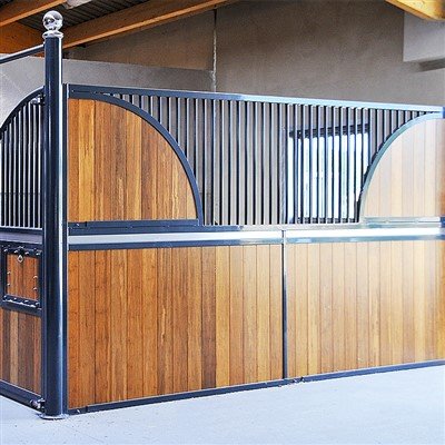 Paardenstalpanelen